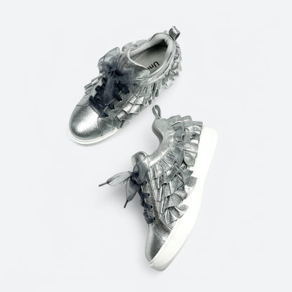 FRILL SNEAKERS