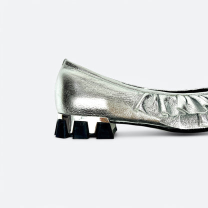 FRILL BALLET
